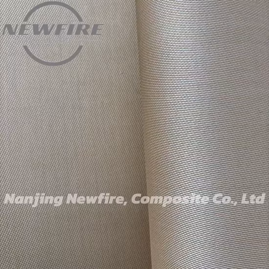 Hochtemperatur-Faserglas/hitzebeständiges, mit Vermiculit beschichtetes, hochsilikathaltiges/strukturiertes Glasfasergewebe. Glasfasergewebe mit guter Wärmedämmung